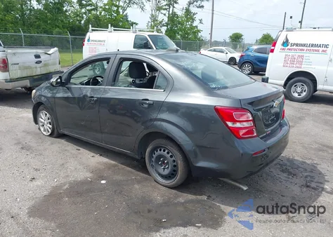 2017 Chevrolet Sonic Lt Auto из США, поврежденный, VIN 1G1JD5SBXH4102715